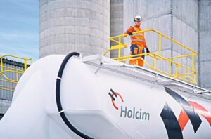 Holcim Exits Nigeria with $1 Billion Deal: Sells 84% Lafarge Africa Stake to Huaxin Cement